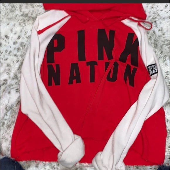 Cute Red Crop Hooded Top - Picture 1 of 2